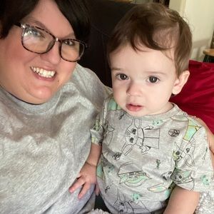 Meet your Posher, Carrie